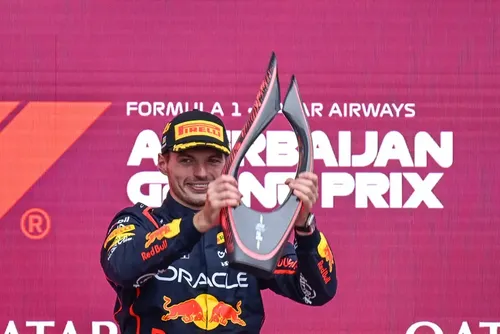 
				Verstappen e Bortoleto participam de podcast do filho de Piquet
			
			
