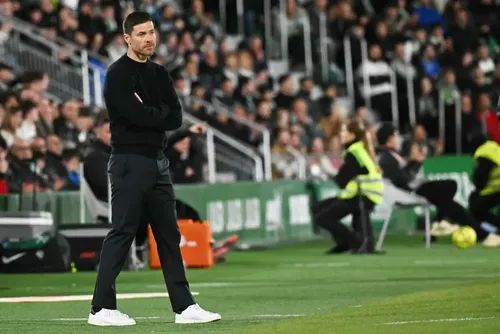 
				Vini Jr, Rodrygo, Endrick: jornal aponta jogadores contra Xabi Alonso no Real Madrid
			
			