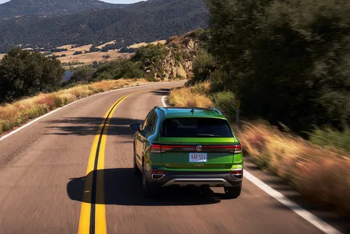 
				Volkswagen Taos muda de visual e tenta recuperar terreno entre os SUVs
			
			