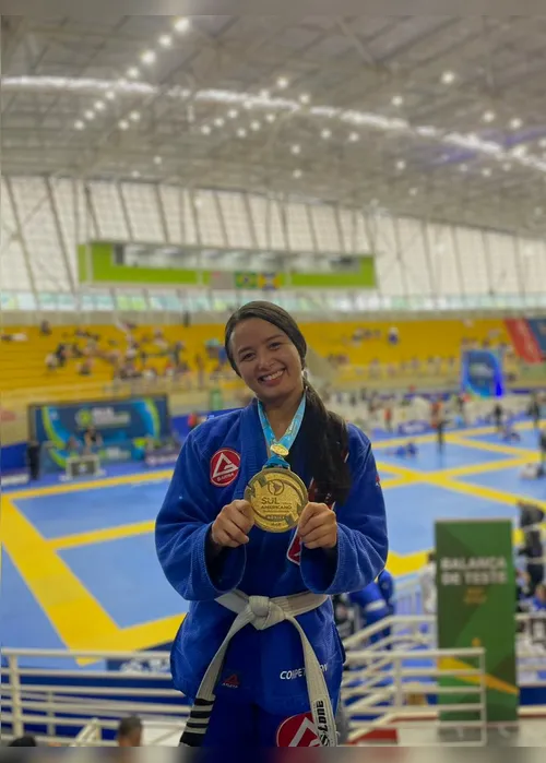 
				Alagoana Yasmim Sanae conquista título sul-americano em Barueri e vira destaque do Jiu-Jitsu
			
			