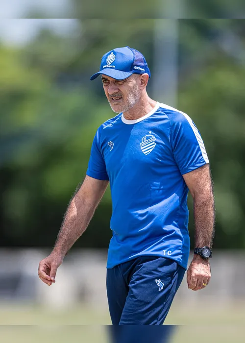 
				Em jogo-treino: CSA profissional goleia Sub-20 por 7 a 0
			
			