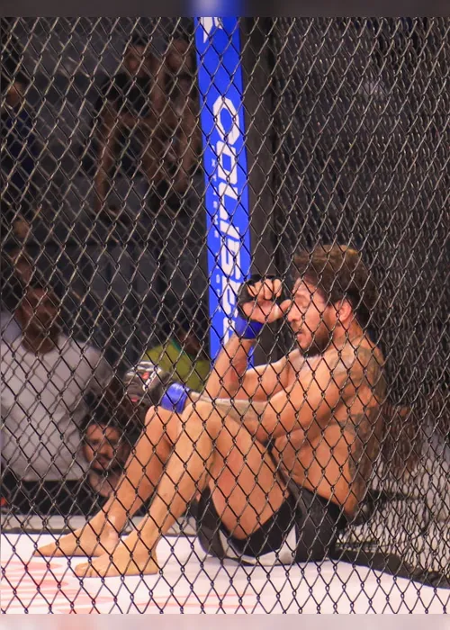 
				"Máquina da Dor" vence Anderson Berinja na penultima luta do Coliseu Extreme Fight
			
			