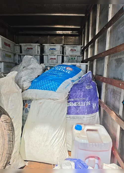 
				PRF apreende 900 kg de pescado transportado sem refrigeração e contaminado por óleo diesel em Canapi

			