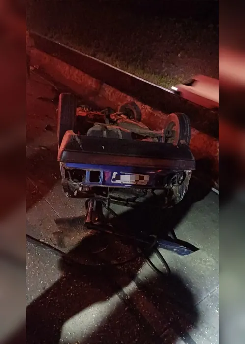 
				Quatro pessoas ficam feridas em capotamento na cidade de Messias
			
			