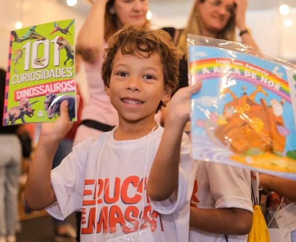 Semed Maceió leva programação diversificada à 11ª Bienal do Livro de Alagoas