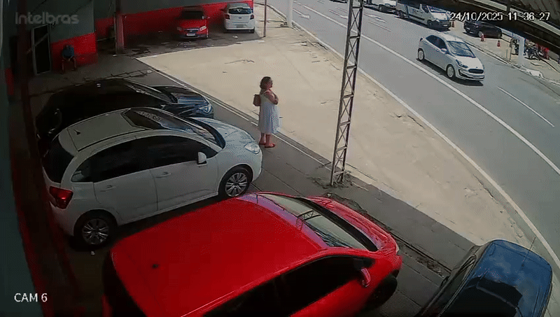 VÍDEO: jovem é atropelado enquanto seguia de bicicleta para entrevista de emprego no Poço