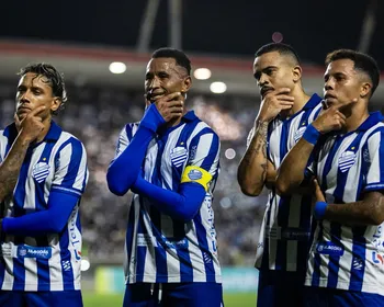 Com um gol em cada tempo, CSA supera Penedense e segue na liderança do Alagoano: 2x0