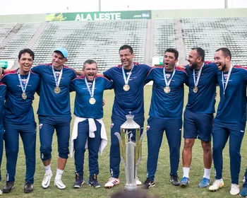 Ex-Fluminense, Fred vence primeira final disputada como treinador no Fortaleza