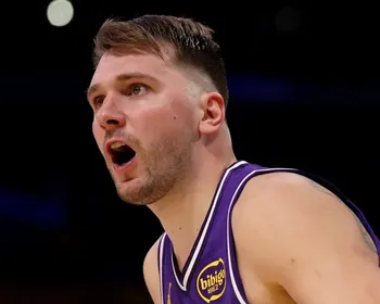 NBA suspende jogador por 3 partidas ao tentar agredir Luka Doncic