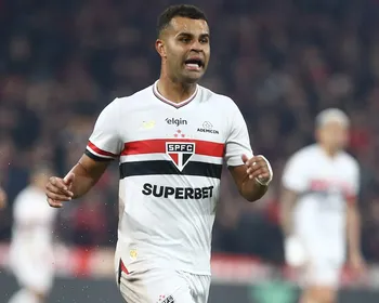 Corinthians desiste de pagar 'entrada' e cria impasse com São Paulo por Alisson