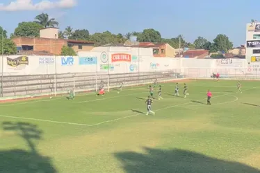 
				CSE goleia, Penedense e Coruripe vencem e Murici empata: alagoanos disputam amistosos
			
			