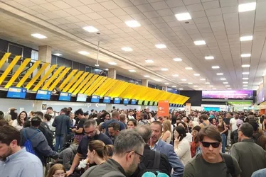  Caos em Congonhas: vendaval cancela 93 voos e causa filas em aeroporto 