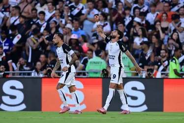 
				Corinthians bate o Vasco no Maracanã e conquista o tetra da Copa do Brasil

			
