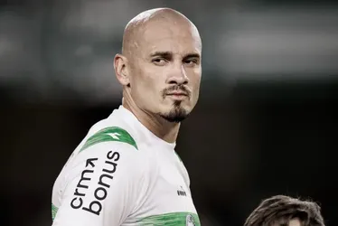 
				Destaque do Avaí e campeão da Série B: Como foram os emprestados pelo Vasco em 2025

			