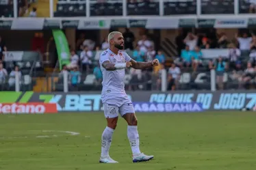 
				Gabigol celebra gol no retorno ao Santos e revela dedicatória em comemoração

			