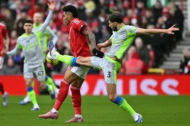 
				Igor Jesus dá assistência, mas Manchester City vence Nottingham Forest
			
			