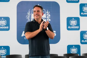  Em alta: pesquisa aponta 65% de aprovação do Governo de Alagoas 