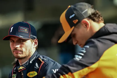 
				Abel Ferreira, do Palmeiras, se compara a Verstappen e Ayrton Senna: 'Ídolo'
			
			