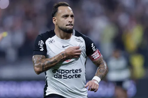 
				Atlético-MG acerta com Shakhtar e Maycon, e jogador se despede do Corinthians
			
			