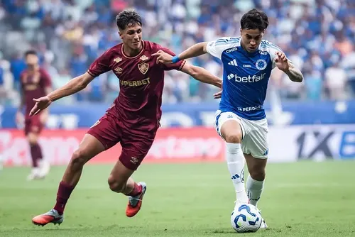 
				Botafogo e São Paulo torcem por viradas de Cruzeiro e Fluminense na Copa do Brasil
			
			