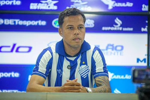 
				CSA apresenta Matheus Souza e Luquinhas e reforça setor ofensivo para 2026
			
			