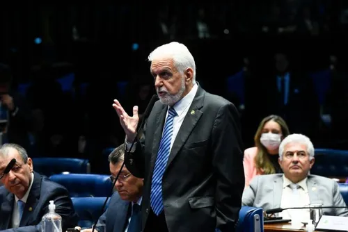 
				Gastos parlamentares são suprapartidários e incluem aluguel de carros, lanchas e jatinhos
			
			