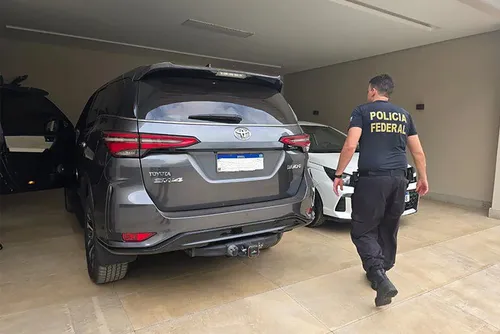 
				PF prende filho do “Careca do INSS” e 02 da Previdência por fraude
			
			