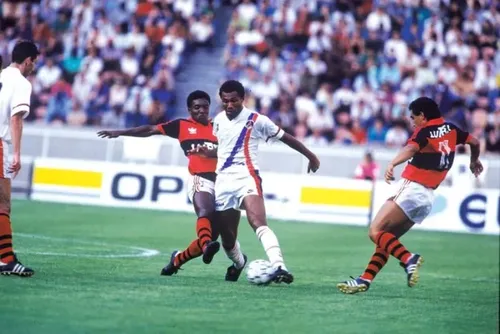 
				PSG x Flamengo: veja retrospecto dos dois times finalistas da Copa Intercontinental
			
			