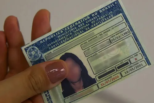 
				Veja quanto era e como ficou o novo custo da CNH em Alagoas
			
			