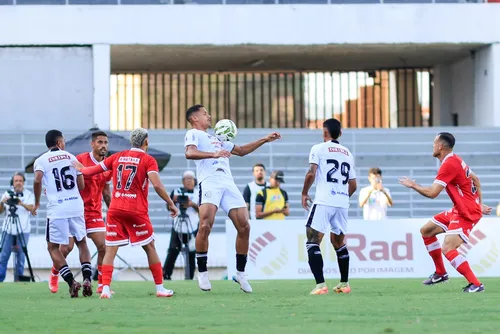 
				ASA é letal no Rei Pelé, quebra invencibilidade do CRB e assume a liderança: 3 x 0
			
			