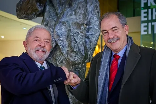 
				Lula torra mais de R$500 mil em anúncios em 6 dias
			
			