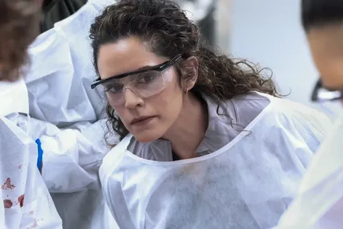 
				Quantos episódios tem The Pitt? Veja guia com personagens
			
			