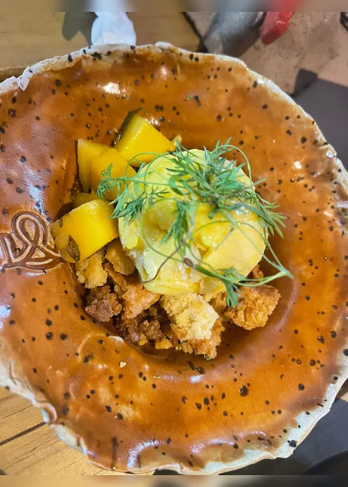 
				Onde o mar encontra a brasa - Mahr Gastronomia
			
			