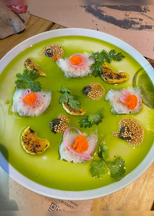 
				Onde o mar encontra a brasa - Mahr Gastronomia
			
			