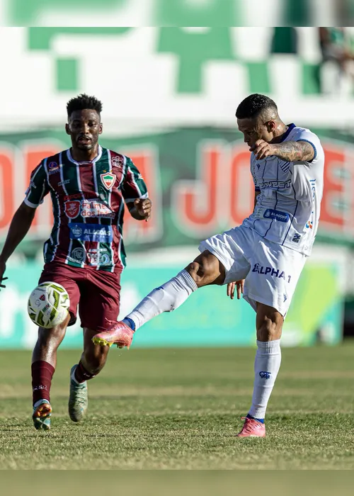 
				Com gol de pênalti, CSA vence CSE, em Palmeira dos Índios, e assume a vice-liderança

			