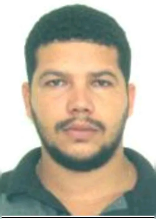 
				Chefe de grupo criminoso da BA e mais 2 comparsas são mortos durante confronto em Flexeiras
			
			