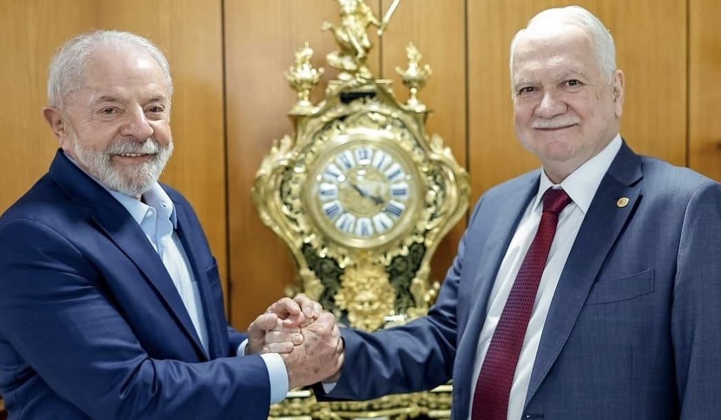 Lula não queria obedecer assessoria e falar em quebra de sigilo no STF