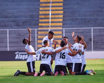 ASA vence o Penedense, mantém invencibilidade e carimba liderança do Alagoano; 2 x 0
