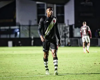 CRB anuncia contratação do zagueiro Lyncon, da base do Vasco