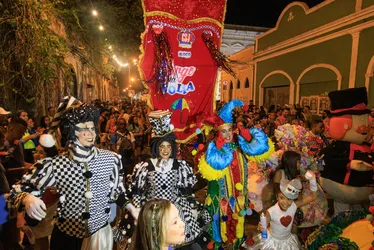 
				Jaraguá Folia mistura tradição e novos blocos em Maceió

			