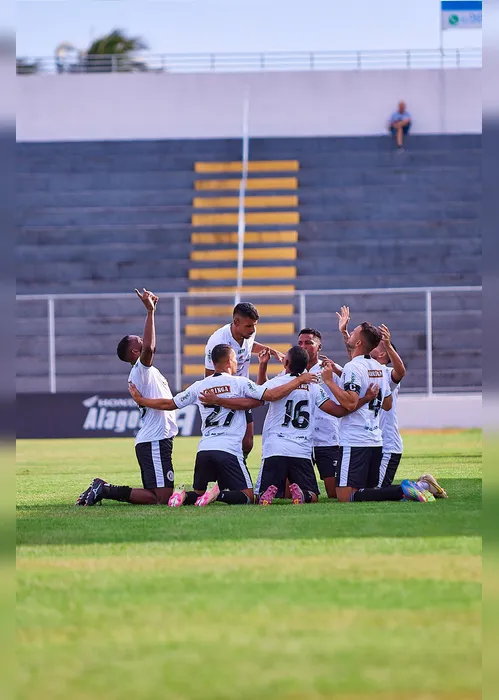 
				ASA vence o Penedense, mantém invencibilidade e carimba liderança do Alagoano; 2 x 0
			
			