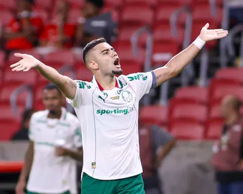 Andreas rebate polêmica no clássico entre Palmeiras e Corinthians: 'Limpando a chuteira'