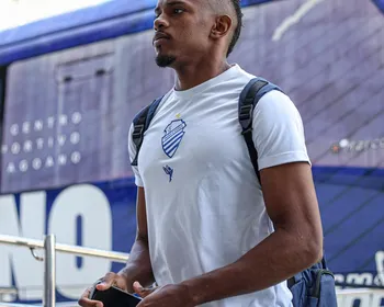 Atacante Robinho deixa o CSA e será reforço do Amazonas