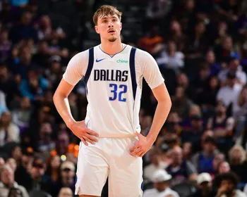 Cooper Flagg vira problema para o Dallas Mavericks na NBA