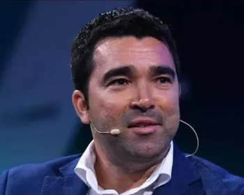 Deco critica VAR após derrota do Barcelona para o Atlético