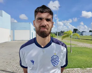 Rayan exalta solidez do CSA e prevê jogo de estratégia no Clássico das Multidões