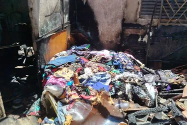 
				Bíblia fica intacta após incêndio destruir completamente casa em Arapiraca
			
			