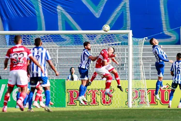 
				CRB e ASA iniciam batalha pelo título do Campeonato Alagoano
			
			