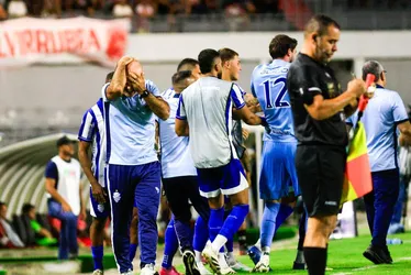 
				CSA segue sem repetir treinador em uma temporada inteira desde 2016
			
			