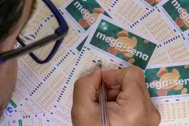  Mega-Sena sorteia prêmio de R$ 40 milhões neste sábado 